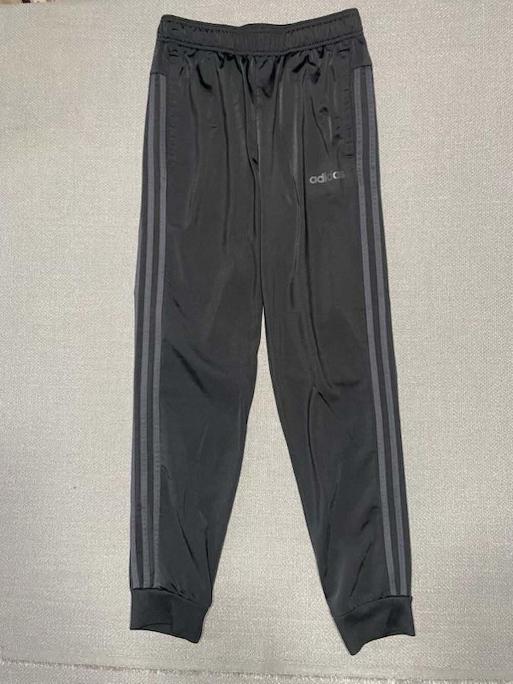 Adidas Men's 3-Stripe Tricot Regular Tapered Track Pants Small 27x29